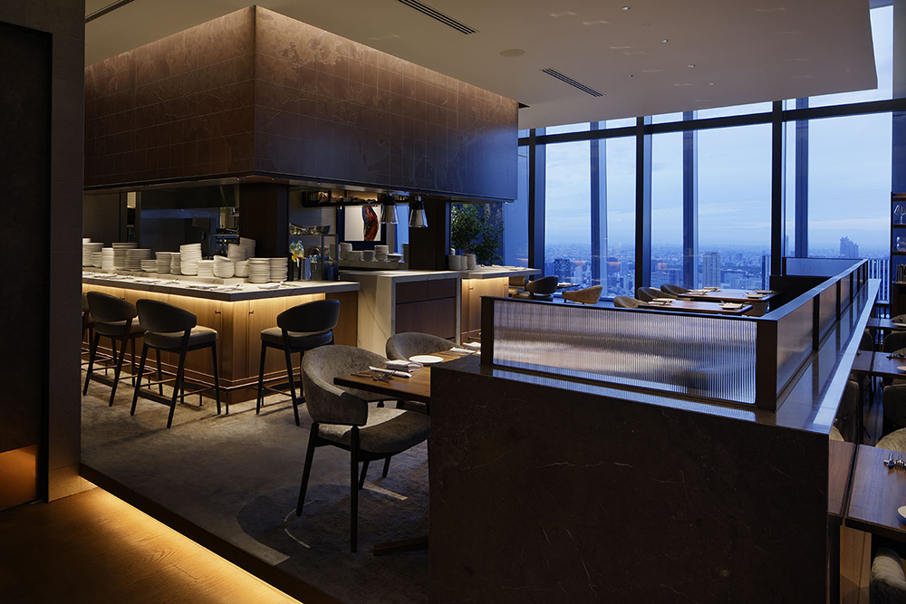 上質な空間を演出した照明